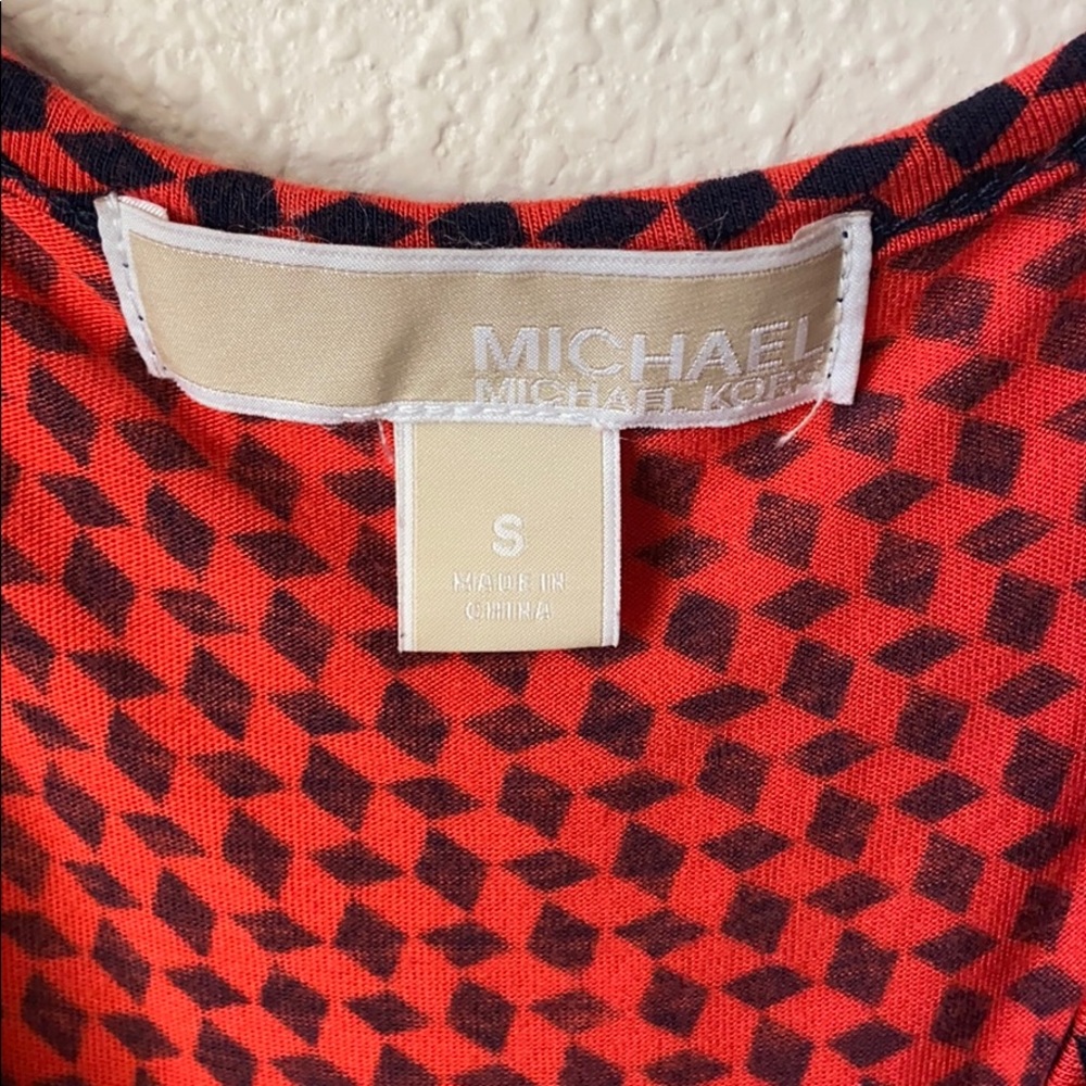 Michael Kors Scoop Neck Top - Picture 2 of 2